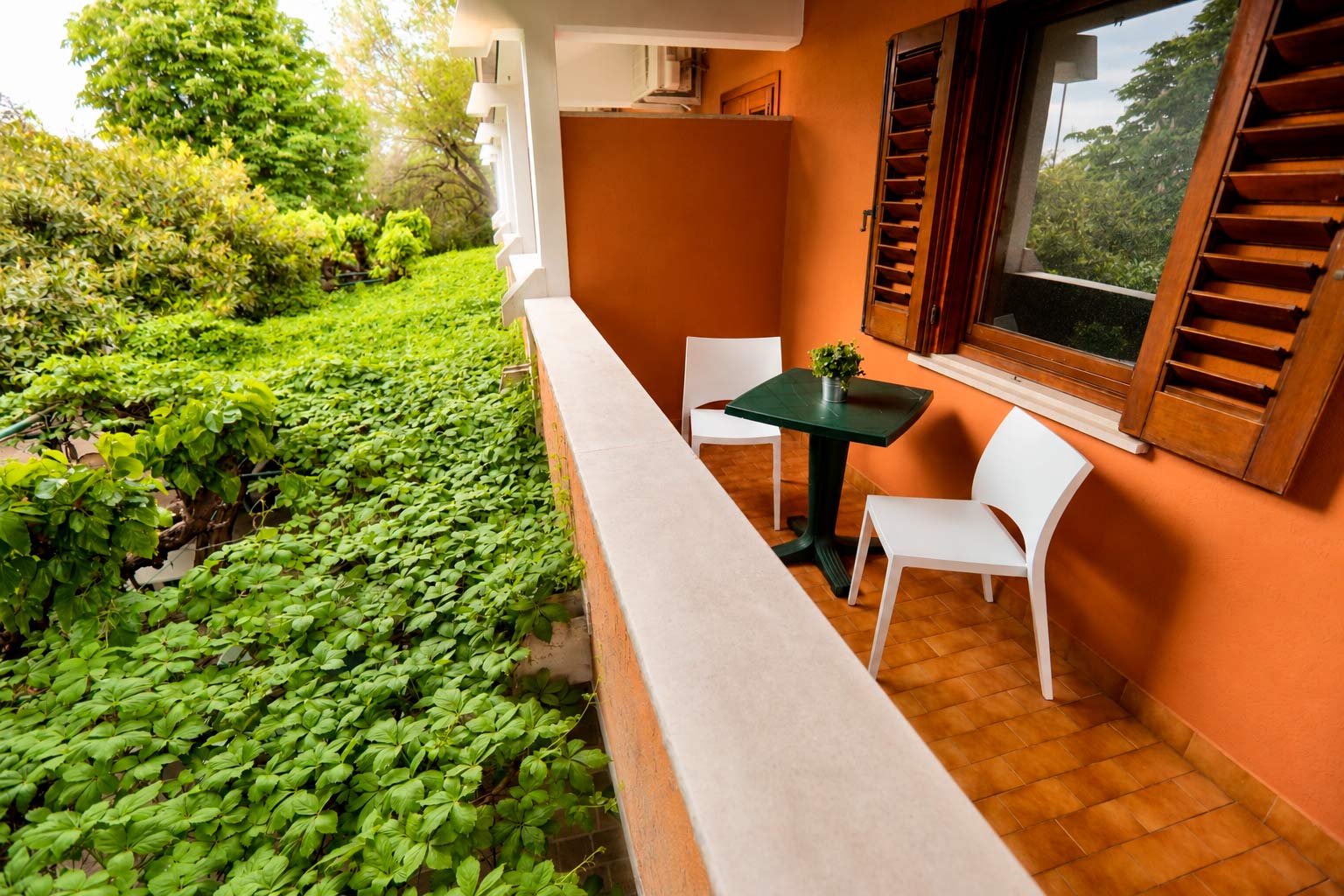esterno_terrazzo_al pescatore_hotel_trieste